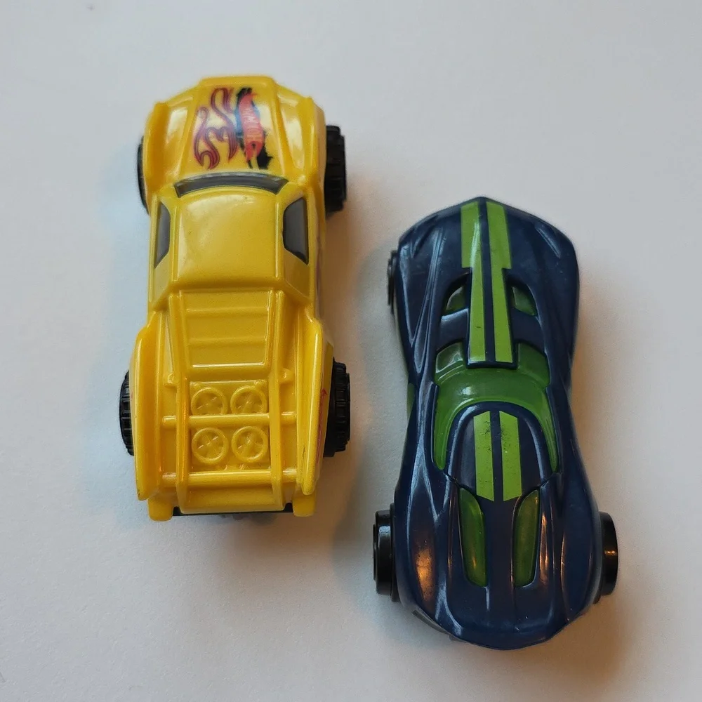 🏁 Hot Wheels 2015 McDonalds Team - Baja Truck And Velocita